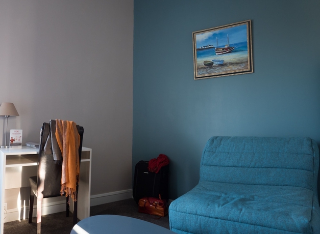 Imagen de la habitación del Hotel LOGIS Majestic Chatelaillon Plage - La Rochelle. Foto 6