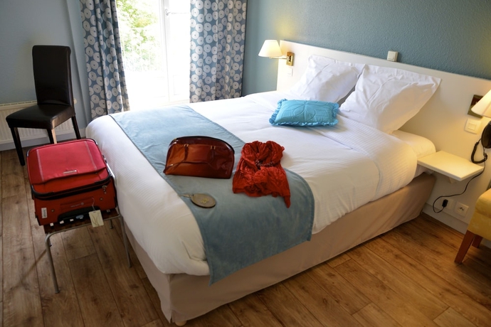 Imagen de la habitación del Hotel LOGIS Majestic Chatelaillon Plage - La Rochelle. Foto 7