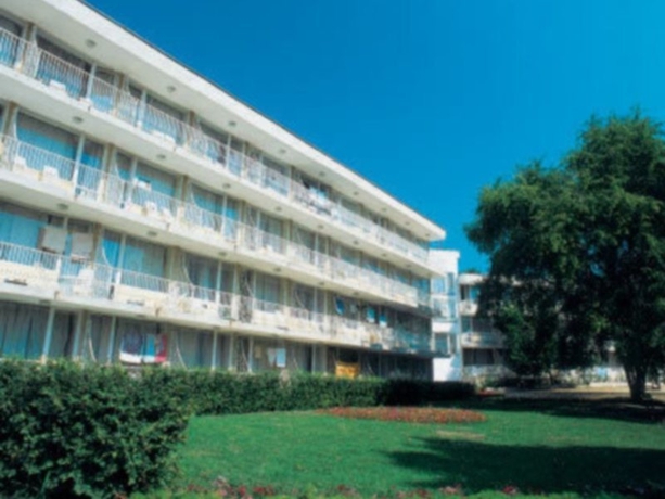 Imagen general del Hotel LORA. Foto 2