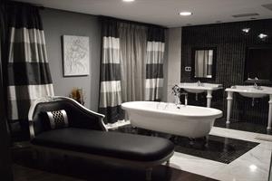 Imagen general del Hotel LOS ALMIRANTES. Foto 7