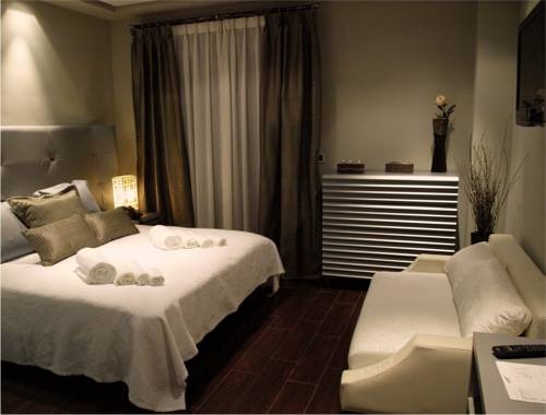 Imagen general del Hotel LOS ALMIRANTES. Foto 17