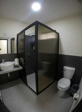 Imagen general del Hotel LOS BAMBUES. Foto 3