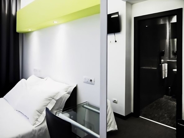 Imagen de la habitación del Hotel LOTO BUSINESS HOTEL. Foto 10