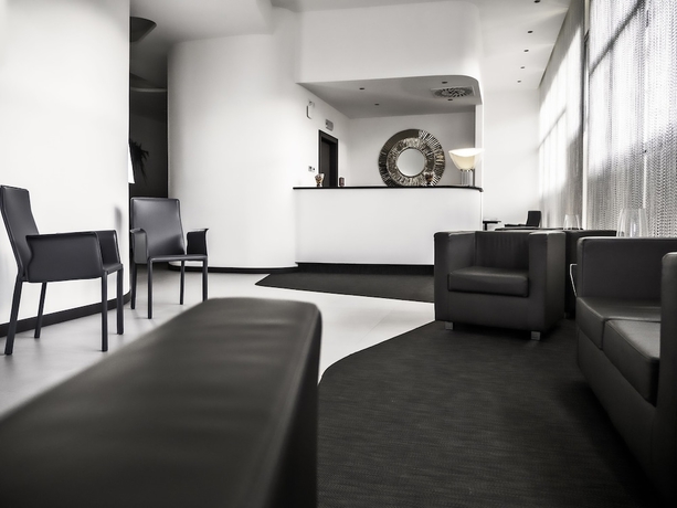 Imagen de los interiores del Hotel LOTO BUSINESS HOTEL. Foto 19