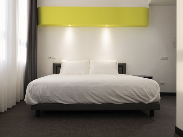 Imagen de la habitación del Hotel LOTO BUSINESS HOTEL. Foto 12