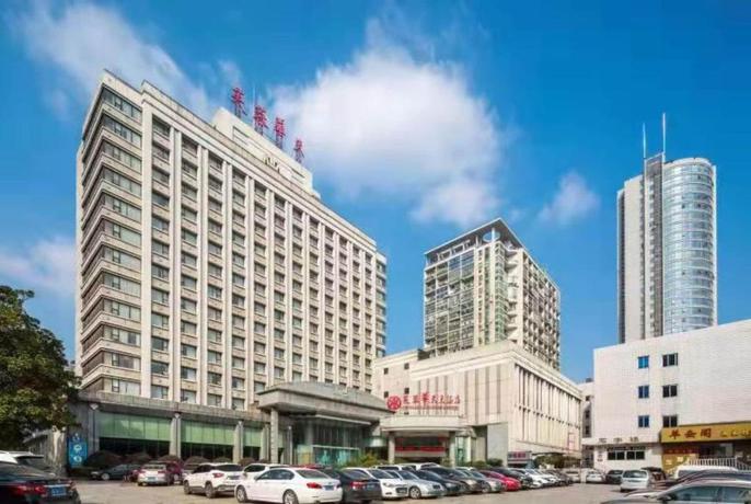 Imagen general del Hotel LOTUS HUATIAN HOTEL. Foto 1