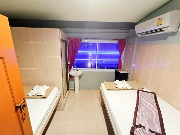 Imagen de la habitación del Hotel LOUD! a Full Moon Beach by Wild and Wandering. Foto 15