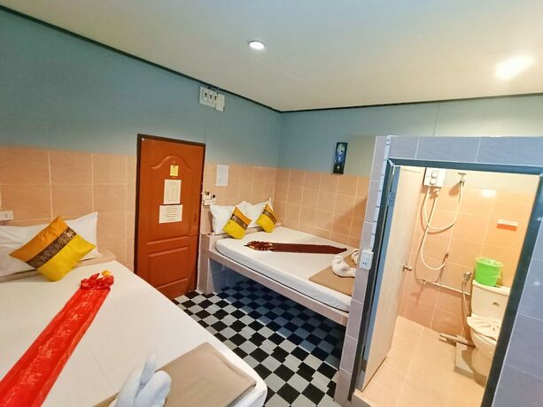Imagen de la habitación del Hotel LOUD! a Full Moon Beach by Wild and Wandering. Foto 18
