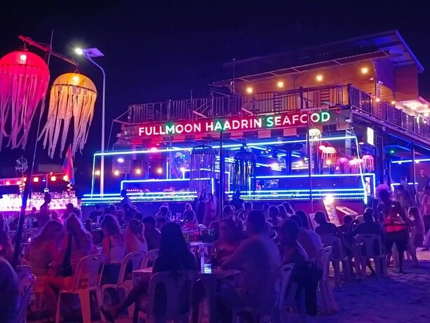 Imagen general del Hotel LOUD! a Full Moon Beach by Wild and Wandering. Foto 14