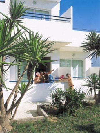 Imagen general del Hotel LOUIS HELIOS BEACH. Foto 1