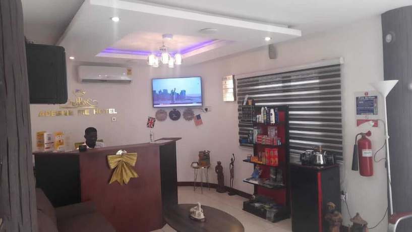 Imagen del bar/restaurante del Hotel LOYALTY HOTEL. Foto 3