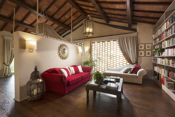 Imagen de la habitación del Hotel L'Olmo. Foto 15