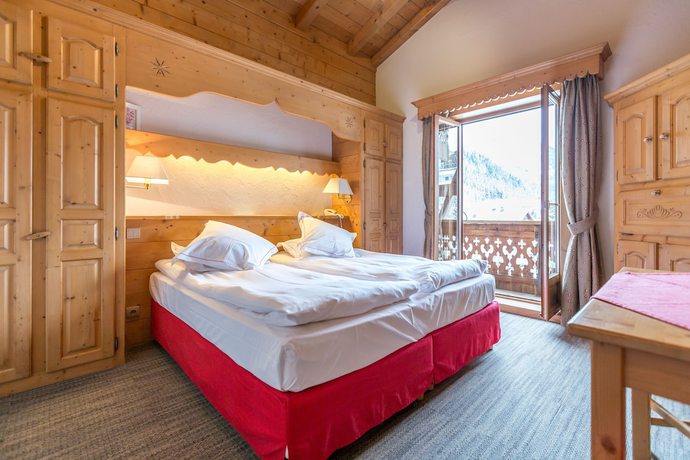 Imagen de la habitación del Hotel L\'Oustalet. Foto 12