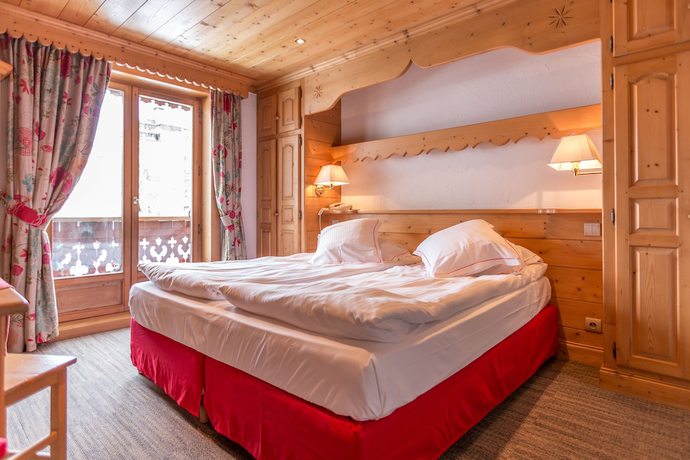 Imagen de la habitación del Hotel L\'Oustalet. Foto 15