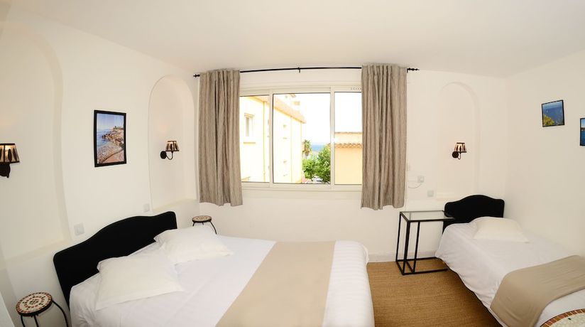Imagen de la habitación del Hotel L\'Oustaou, LE LAVANDOU. Foto 8