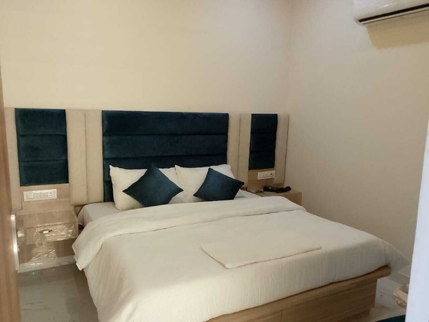 Imagen de la habitación del Hotel LR Delite Inn. Foto 11