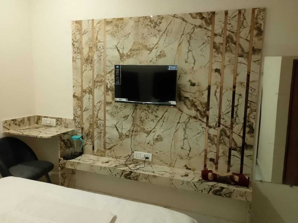 Imagen de la habitación del Hotel LR Delite Inn. Foto 14