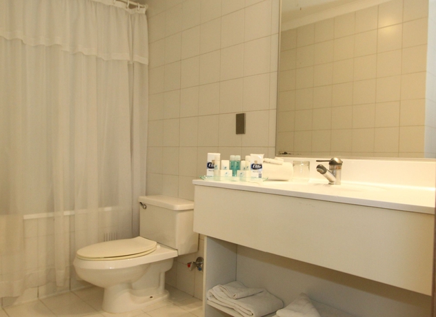 Imagen de la habitación del Hotel LRH Vi&ntilde;a del Mar and Convention Center. Foto 9