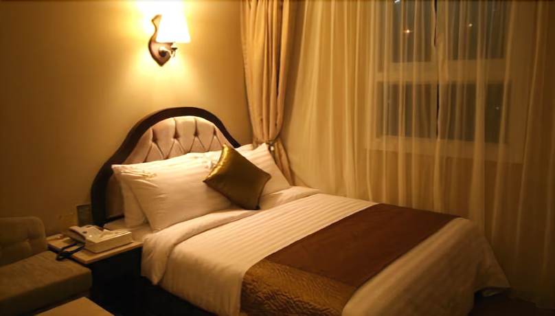 Imagen de la habitación del Hotel L\'S. Foto 5