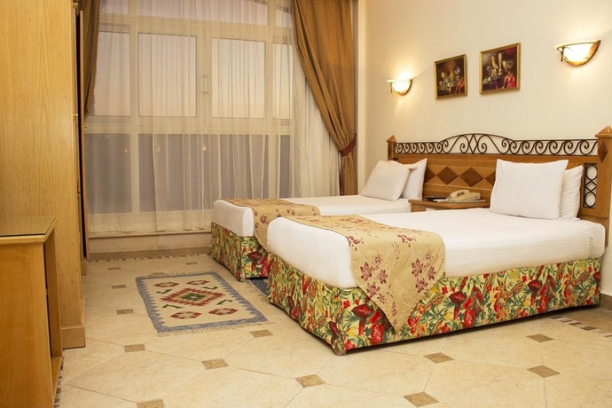 Imagen general del Hotel LTI PYRAMISA BEACH RESORT. Foto 15