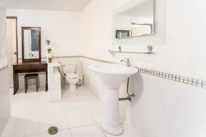 Imagen de la habitación del Hotel LTN Club Pool Villa Hua Hin. Foto 7