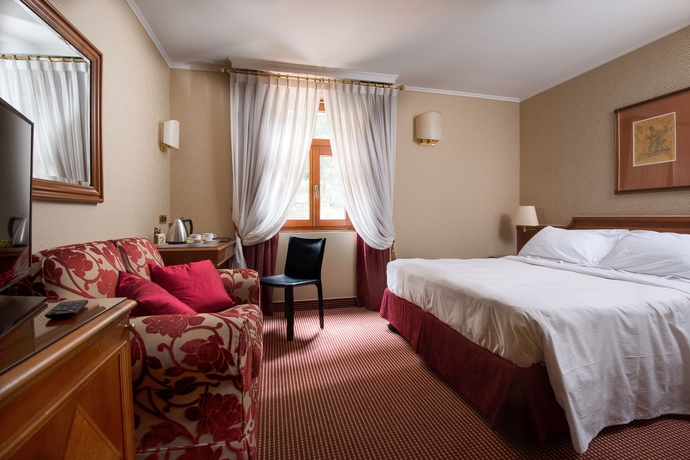 Imagen de la habitación del Hotel LUGANODANTE Boutique & Lifestyle. Foto 8