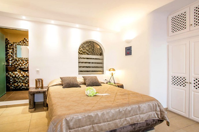Imagen de la habitación del Hotel LUKAS Aethereal Living. Foto 3