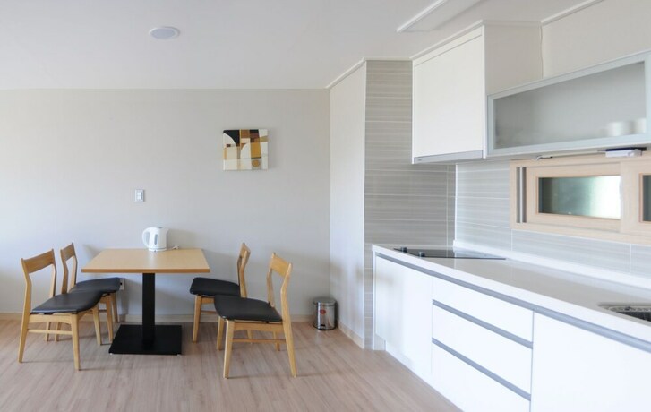 Imagen de la habitación del Hotel LUMIA Hotel and Resort. Foto 21