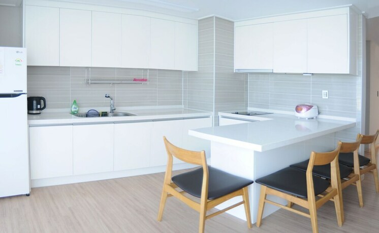 Imagen de la habitación del Hotel LUMIA Hotel and Resort. Foto 36