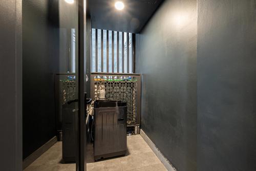 Imagen general del Hotel LUMI&Egrave;RE Riverside INFINITY POOL. Foto 3