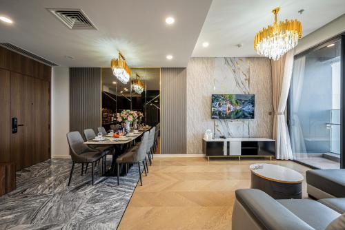 Imagen general del Hotel LUMI&Egrave;RE Riverside INFINITY POOL. Foto 15