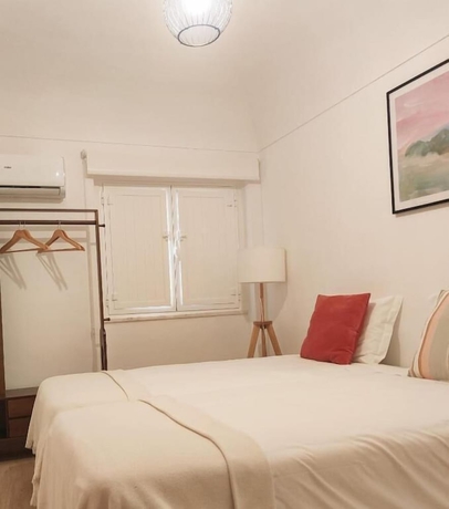Imagen de la habitación del Hotel LUXURY PALM SUITES. Foto 15