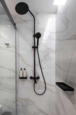Imagen de la habitación del Hotel LUXandEASY Athens Metro Suites. Foto 10