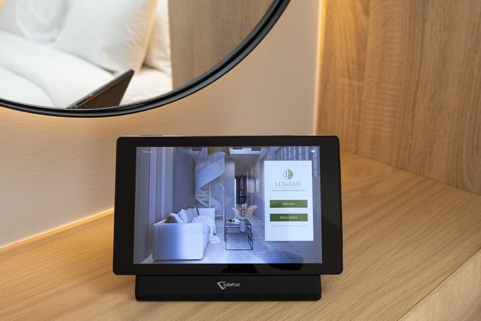 Imagen de la habitación del Hotel LUXandEASY Athens Metro Suites. Foto 17