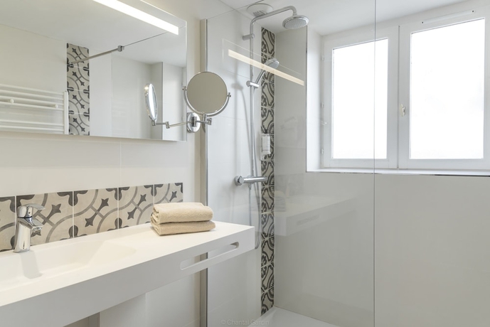 Imagen de la habitación del Hotel L'Univers Arras by Elema Hotels. Foto 15
