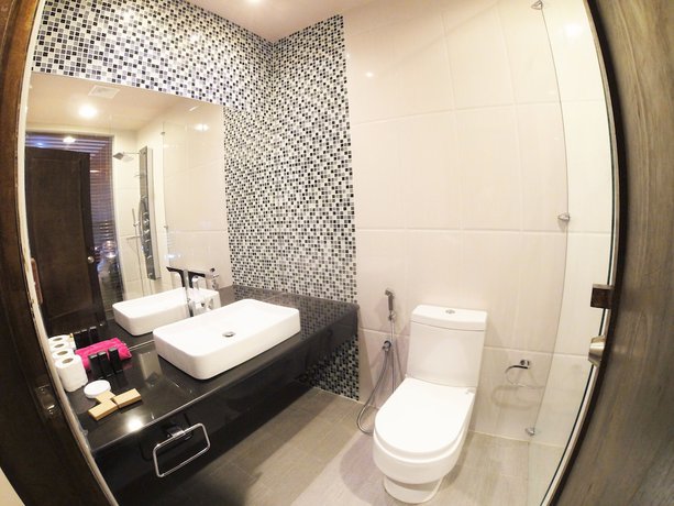 Imagen de la habitación del Hotel LVIS blancura. Foto 8