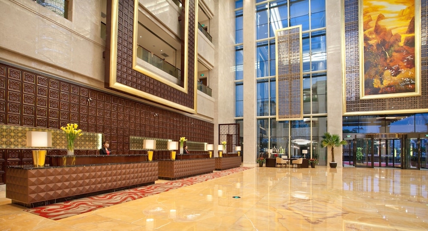 Imagen de los interiores del Hotel LVSHOU Shanghai. Foto 16