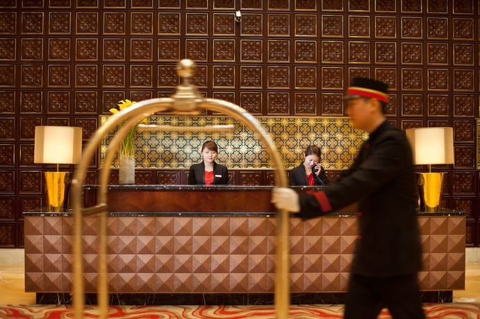 Imagen de los interiores del Hotel LVSHOU Shanghai. Foto 18