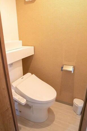 Imagen de la habitación del Hotel LY INN Tokyo Nihonbashi. Foto 27