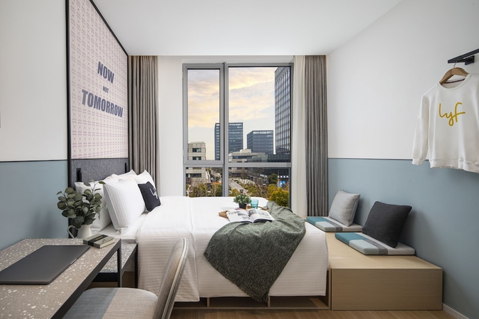Imagen de la habitación del Hotel LYF Hongqiao Shanghai. Foto 3