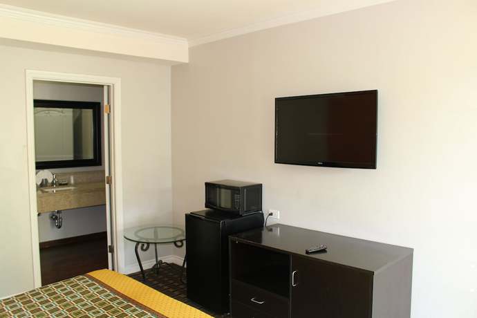 Imagen de la habitación del Hotel LYFE INN and SUITES by AGA - LAX Airport. Foto 8