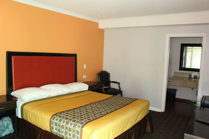 Imagen de la habitación del Hotel LYFE INN and SUITES by AGA - LAX Airport. Foto 17
