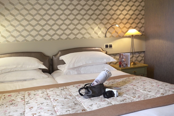 Imagen de la habitación del Hotel L'Yeuse. Foto 7