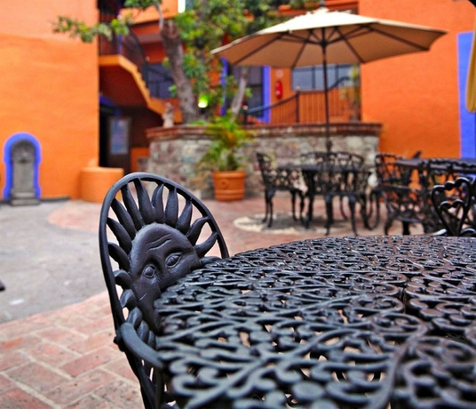 Imagen de los exteriores del Hotel La Abadia Tradicional. Foto 13