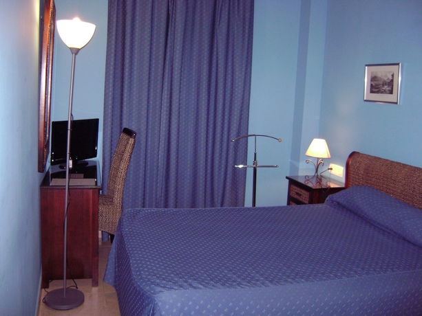 Imagen de la habitación del Hotel La Albarizuela. Foto 10