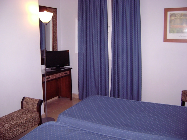 Imagen de la habitación del Hotel La Albarizuela. Foto 18