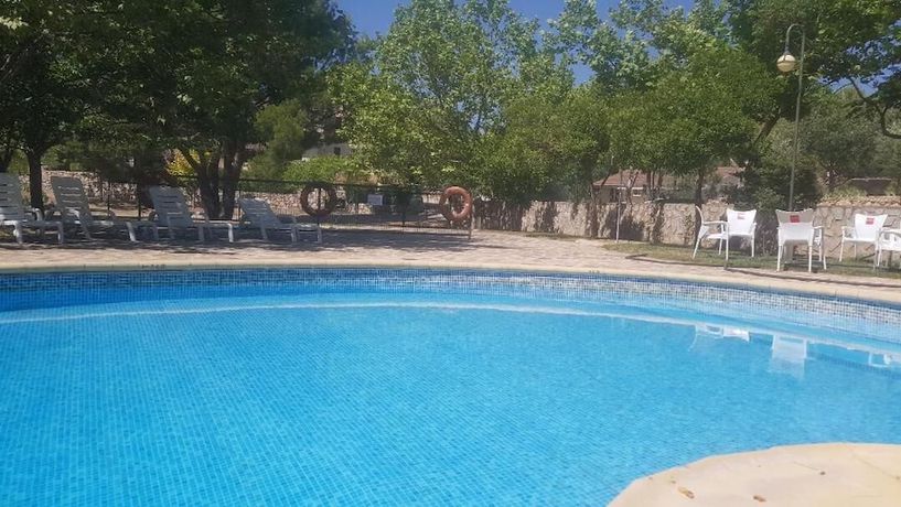 Imagen de la piscina del Hotel La Alberquilla, Yeste. Foto 19