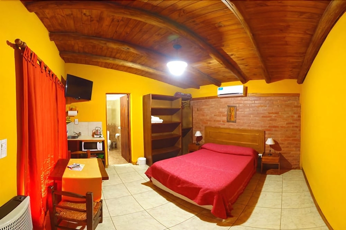 Imagen de la habitación del Hotel La Aldea De San Rafael. Foto 8