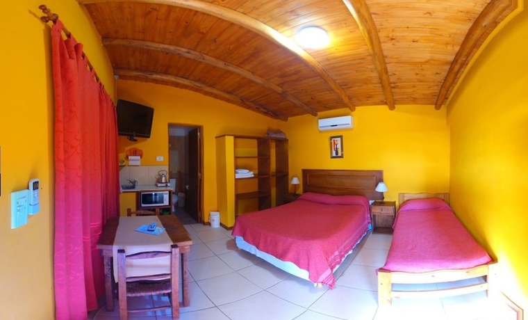 Imagen de la habitación del Hotel La Aldea De San Rafael. Foto 14
