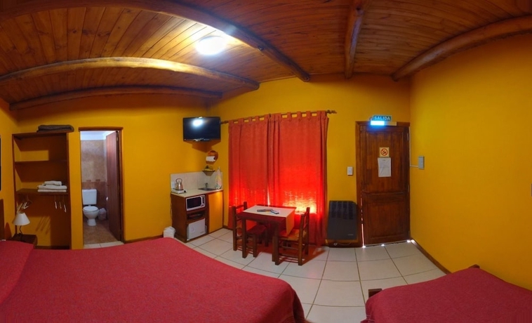Imagen de la habitación del Hotel La Aldea De San Rafael. Foto 16